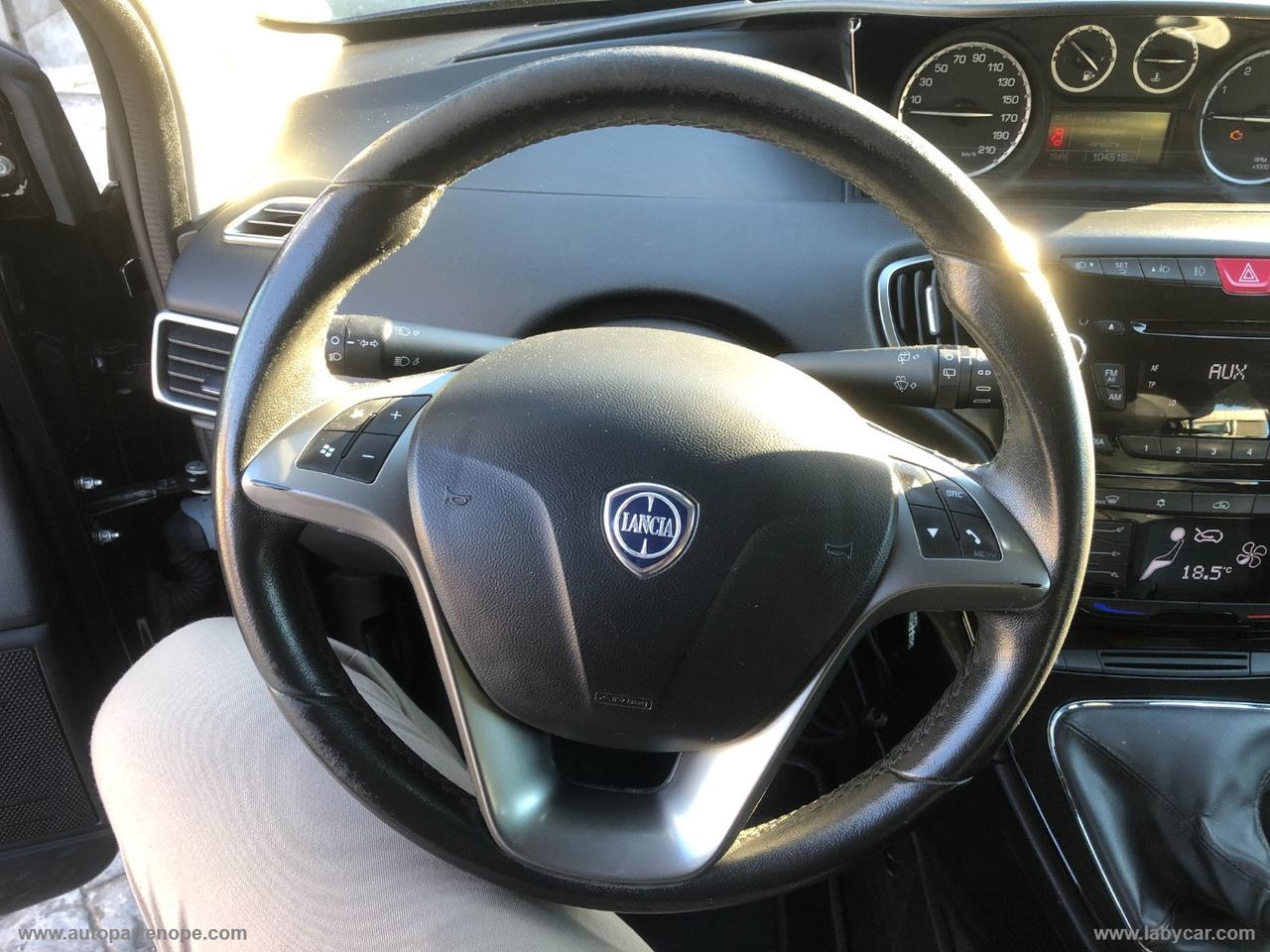 LANCIA Ypsilon 1.2 69 CV Platino