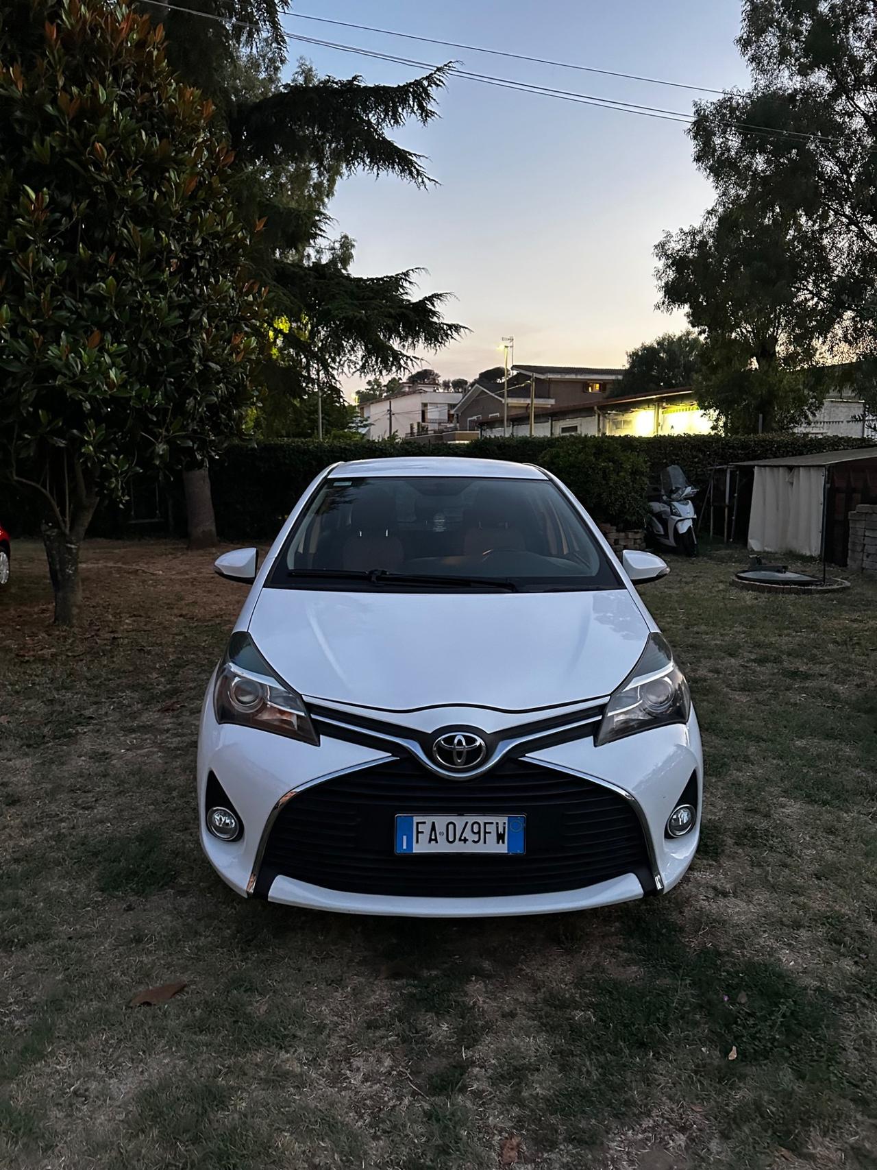 Toyota Yaris 1.0 5 porte Active UNICO PROPRIETARIO
