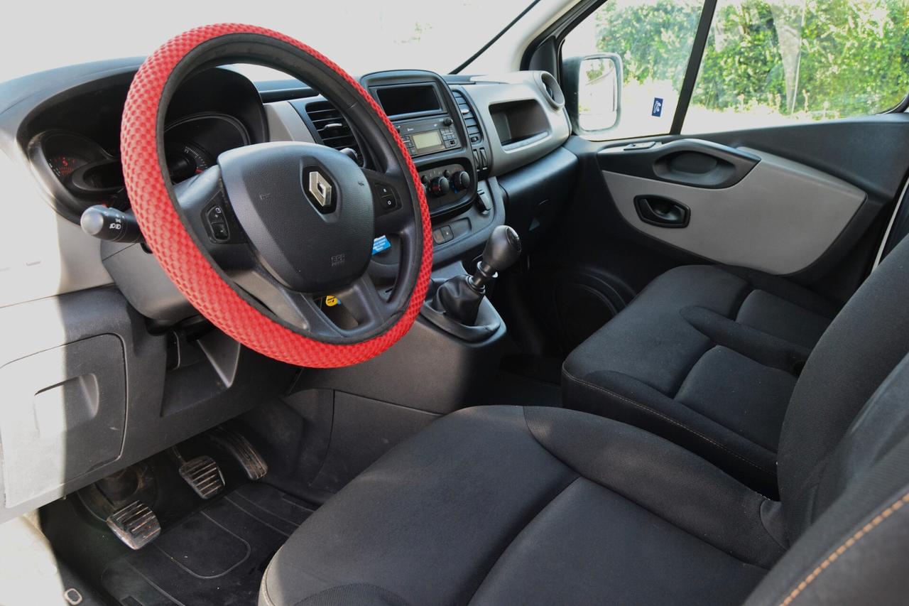 Renault Trafic 1.6 dci 95cv 10q