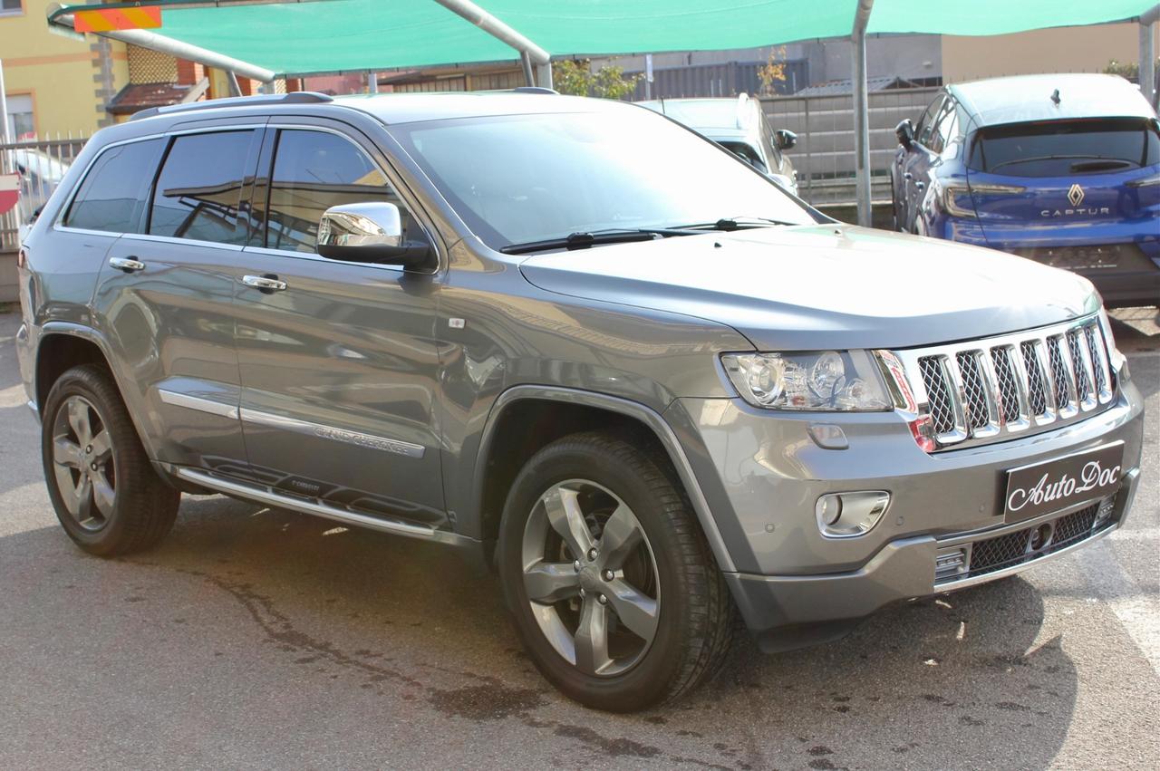 Jeep Grand Cherokee 3.0 CRD 241 CV OVERLAND TELECAMERA NAVI SENSORI