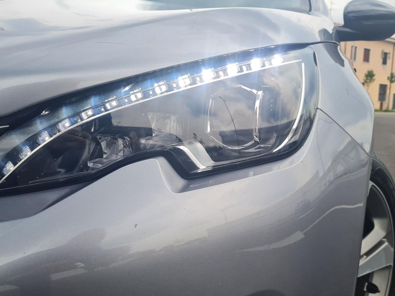 Peugeot 308 1.2 Pure Tech 130 GT Line #6498