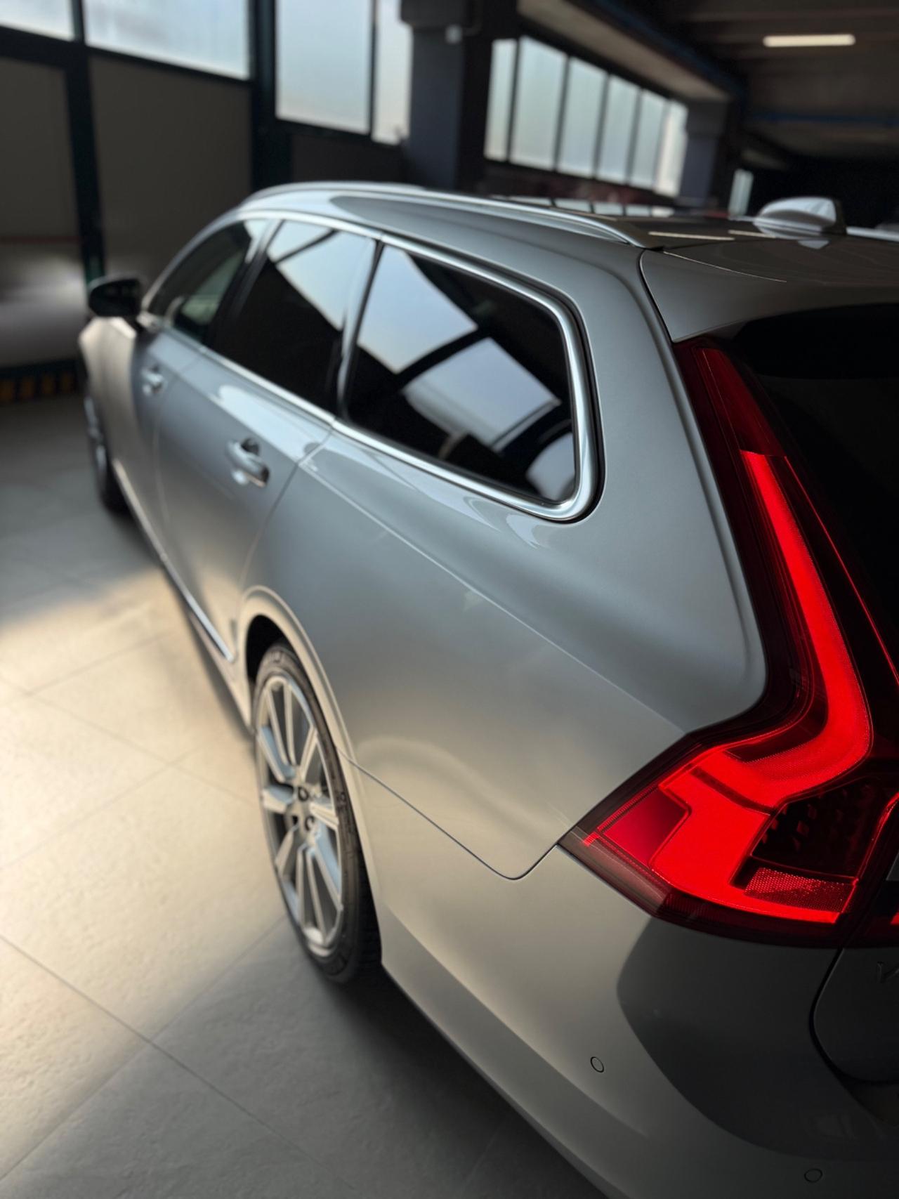 Volvo V90 D4 EU6B INSCRIPTION KMCERT GARANZ