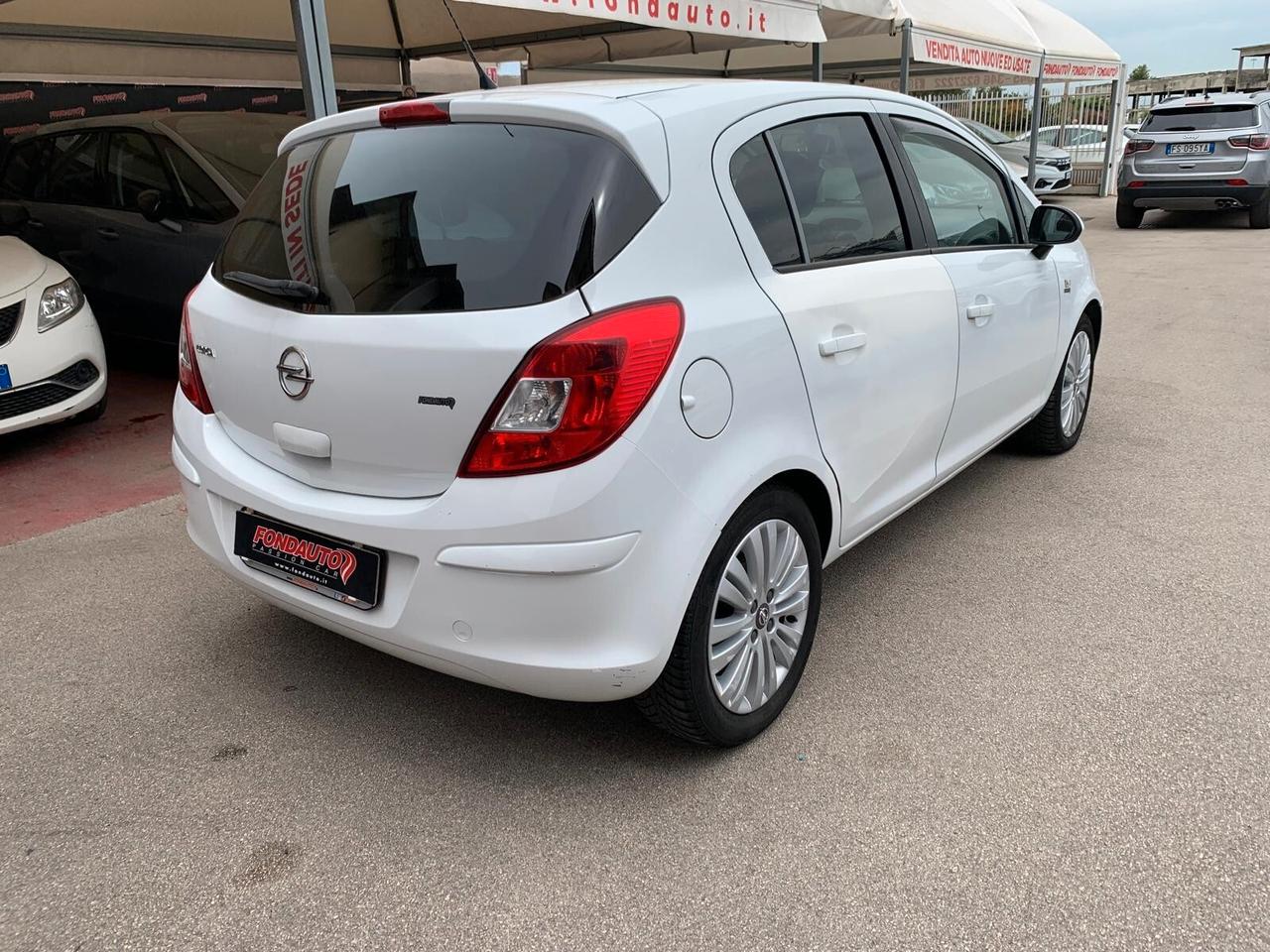 Opel Corsa 1.2 5 porte Sport
