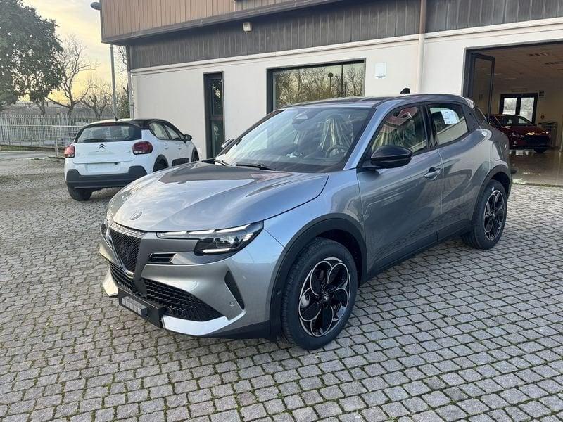 Alfa Romeo Junior Ibrida 1.2 145CV Hybrid eDCT6 ibrida Junior