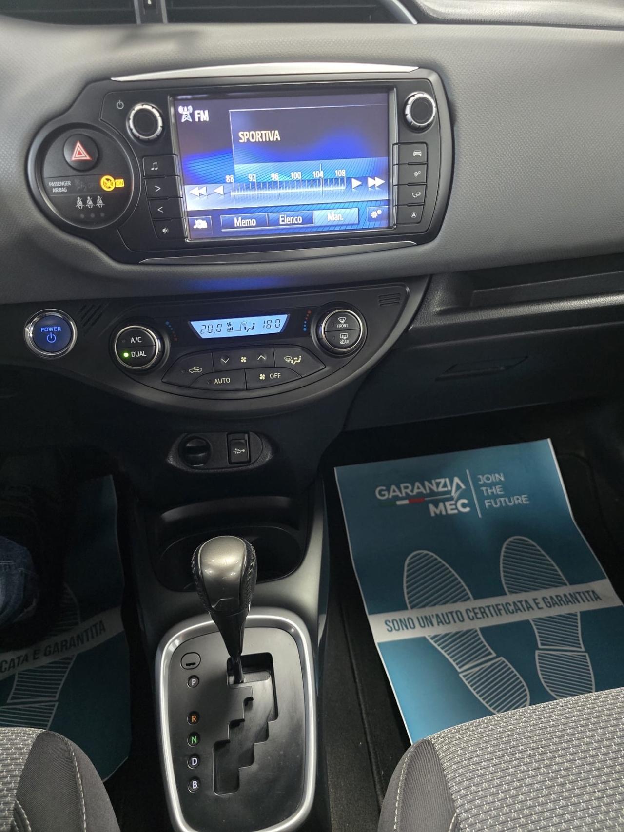 Toyota Yaris 1.5 Hybrid 75cv 2016 km 120000