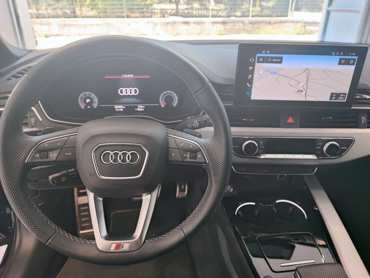 Audi A4 Avant 40 TDI quattro S tronic line edition