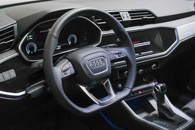 Audi Q3 SPB 45 TFSI e S tronic S line edition