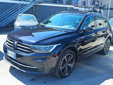 Volkswagen Tiguan Tiguan 2.0 tdi Life 150cv **AUTOM.+LED+NAVI+FULL**