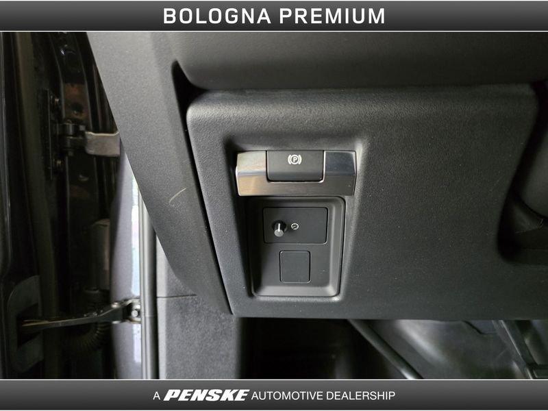 Land Rover Defender 110 5.0 V8 525 CV AWD Auto Carpathian Edition
