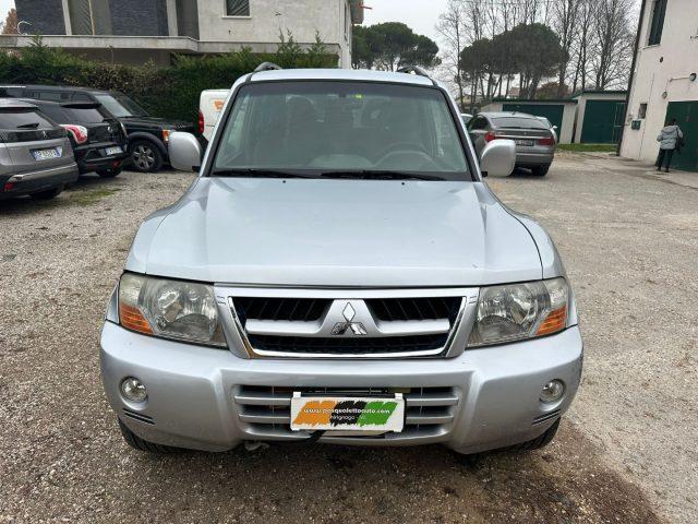 MITSUBISHI Pajero 4X4 GANCIO TRAINO AUT 3.2 16V DI-D 3p. Intense