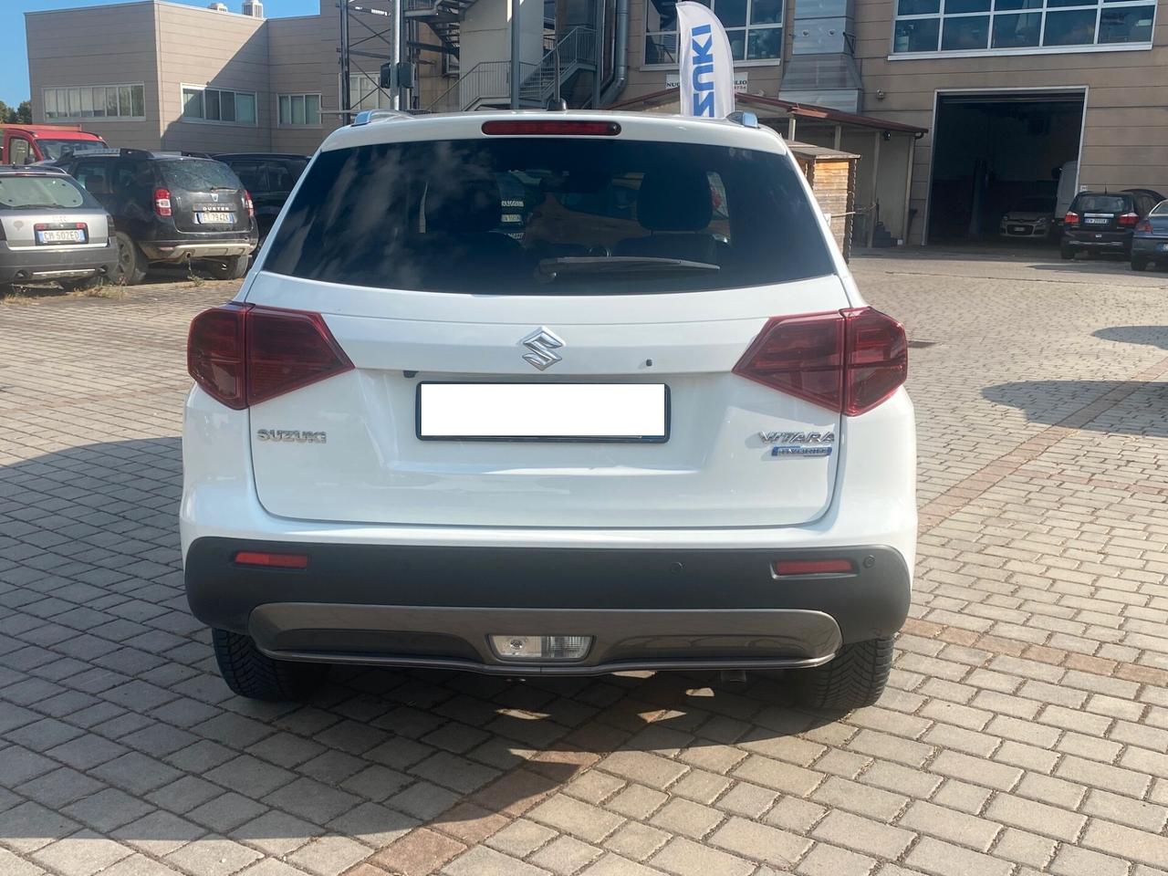 Suzuki Vitara 1.4 Hybrid Top