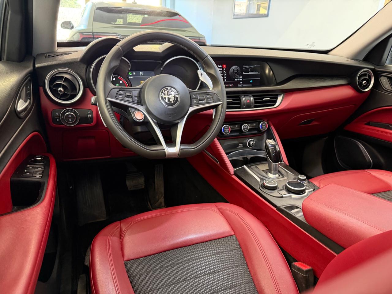 Alfa Romeo Stelvio 2.2 Turbodiesel 150 CV AT8 RWD Super