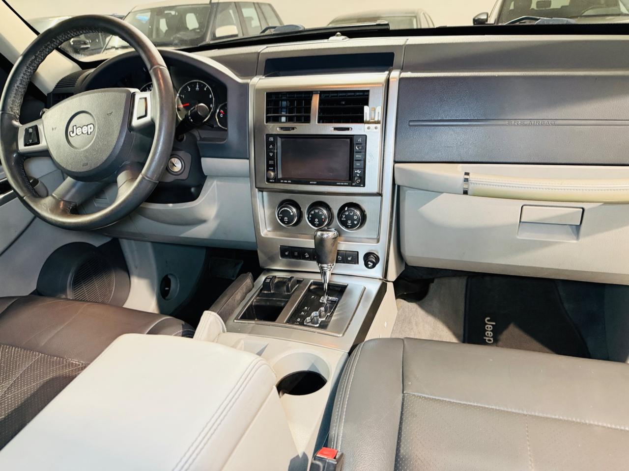Jeep CHEROKEE 2.8 CRD*LIMITED*AUTOMATICA*177 CV*