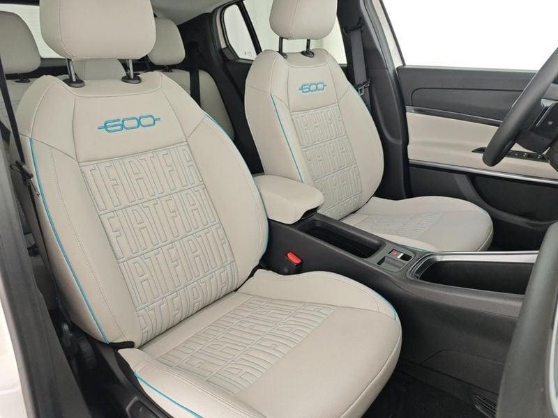 FIAT 600 Hybrid 110 CV DCT MHEV La Prima