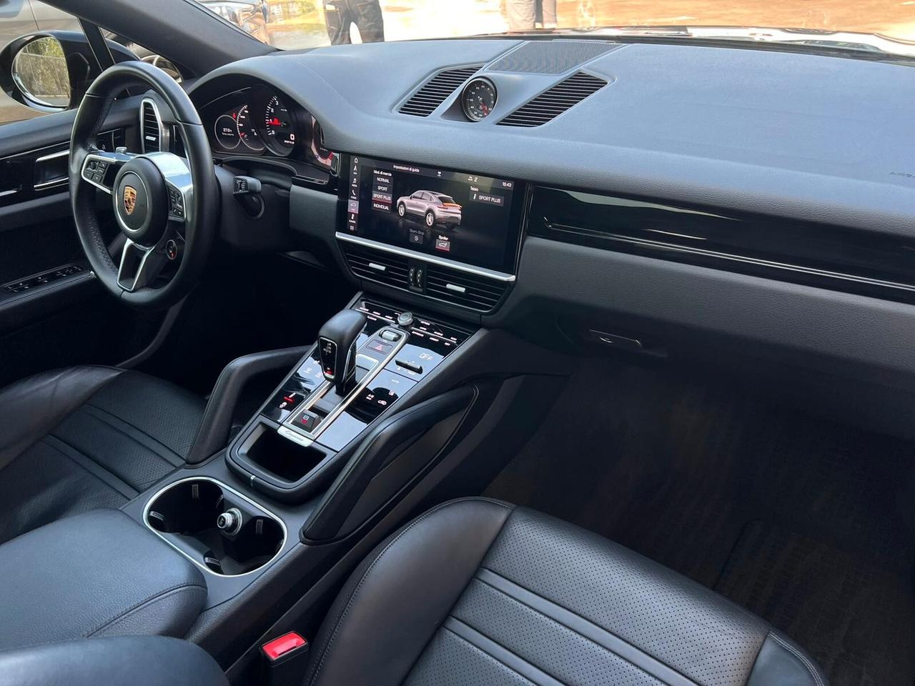 Porsche Cayenne Coupé 3.0 V6