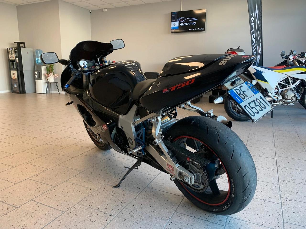 Suzuki Gsx-r 750 K1 accessoriata