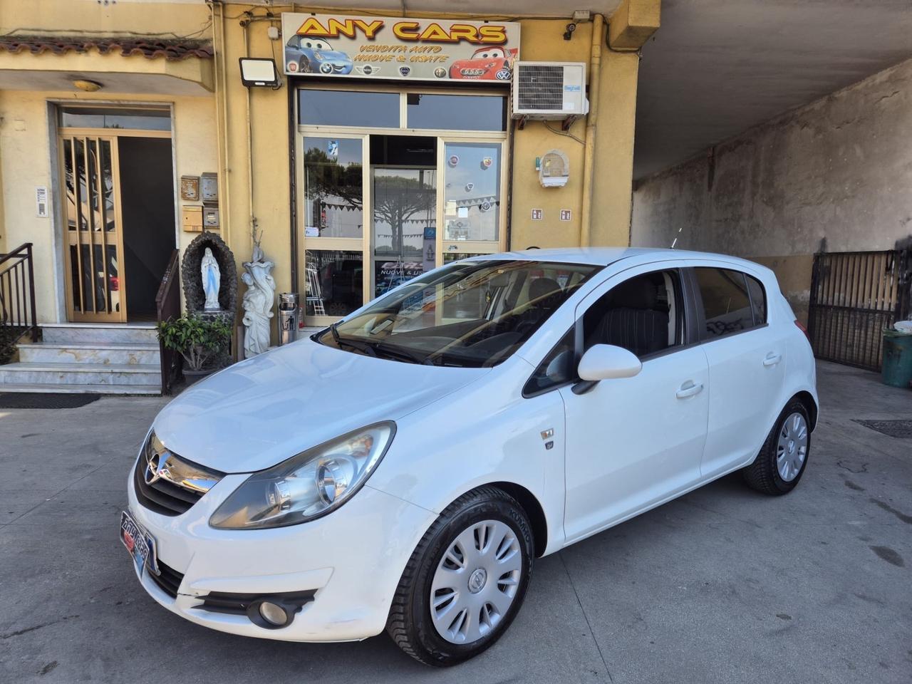 Opel Corsa 1.2 5 porte Cosmo euro5