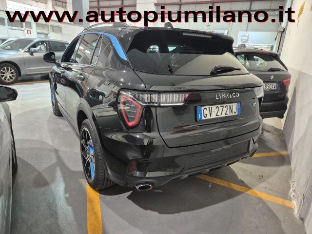 LYNK & CO 01 PHEV