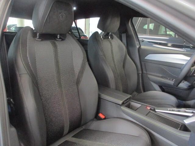 Peugeot 308 BlueHDi 130 S&S EAT8 GT