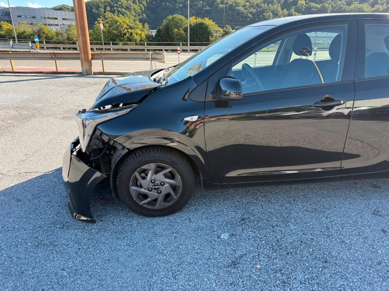 Kia Picanto 1.2 12V 5 porte AMT GT Line. ***INCIDENTATA***