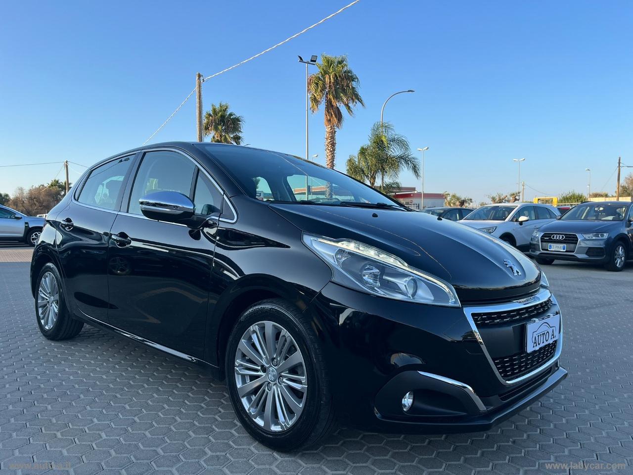 PEUGEOT 208 BlueHDi 100 S&S 5p. Allure