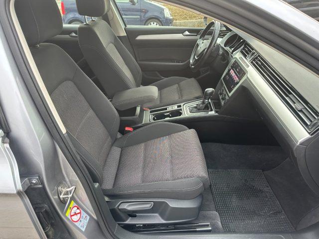 VOLKSWAGEN Passat Variant 2.0 TDI DSG Business BlueMotion Tech