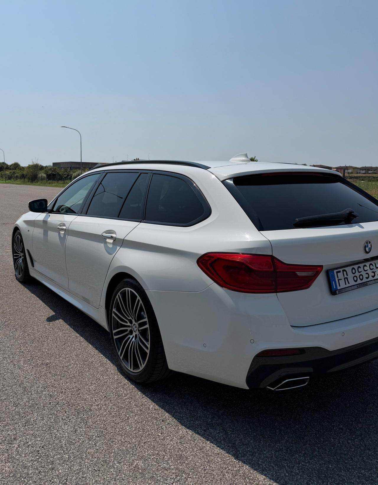 Bmw 520 520d xDrive Touring Msport
