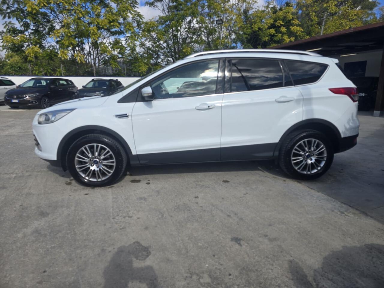 Ford Kuga 2.0 TDCi 140 CV 2WD Titanium DPF