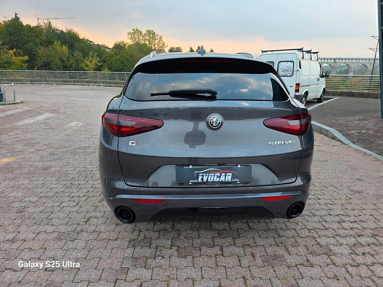 Alfaromeo Stelvio cv210 Q4 ritiro usato/scambio