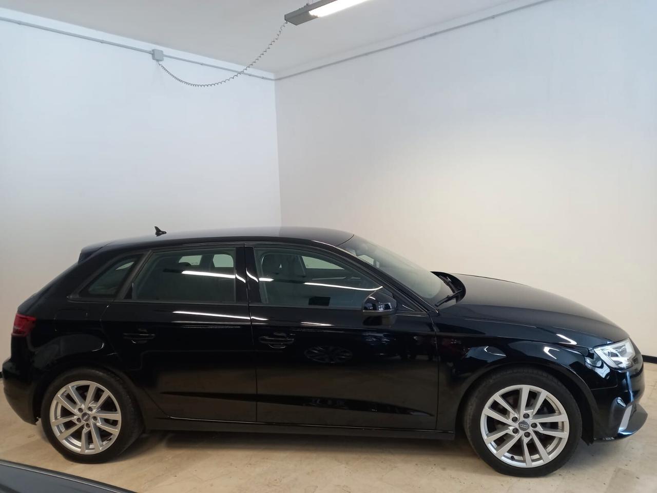 Audi A3 SPB 1.0 TFSI Sport SOLO 69990KM