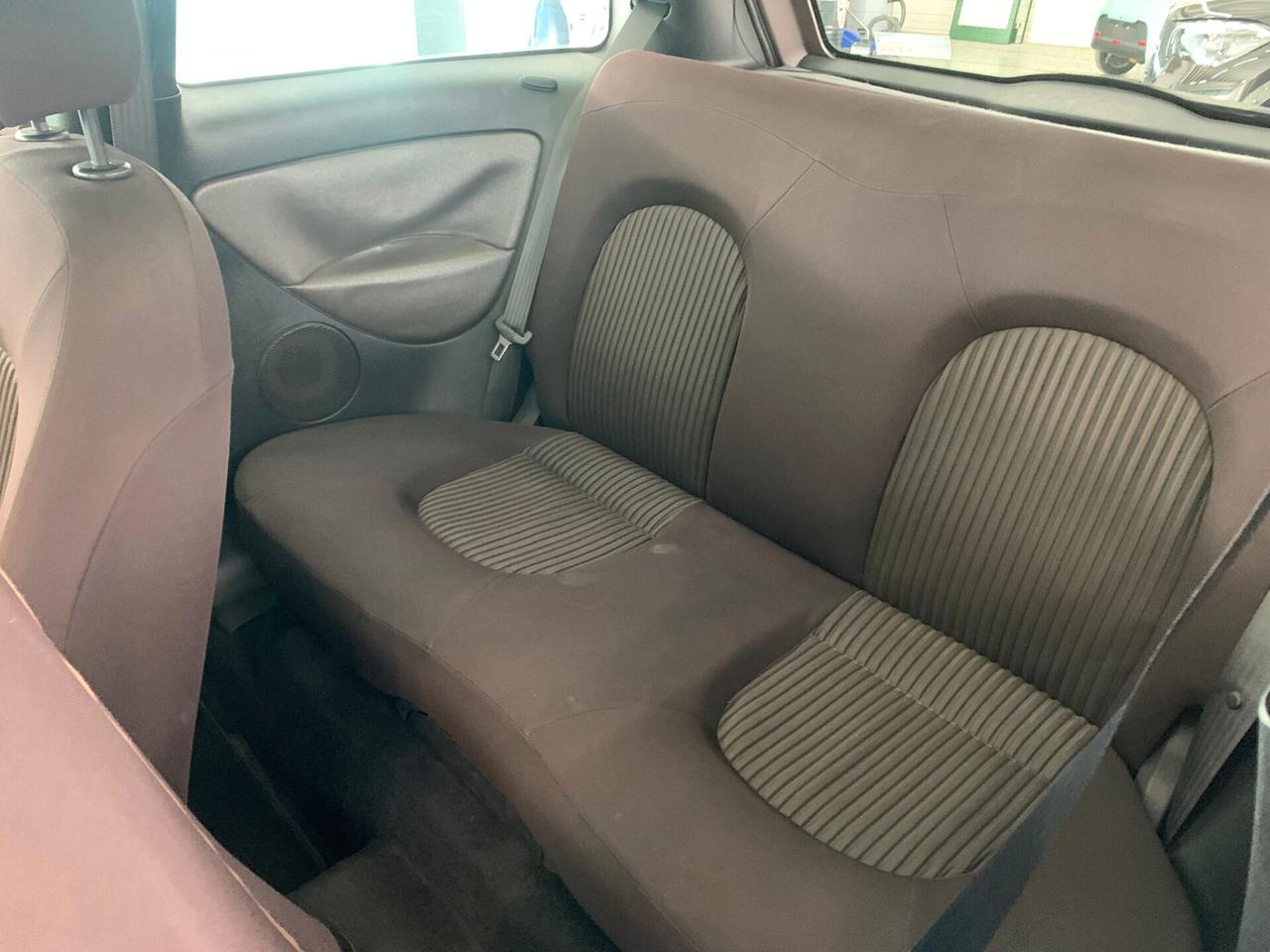 Lancia Ypsilon 1.2 69 CV Diva