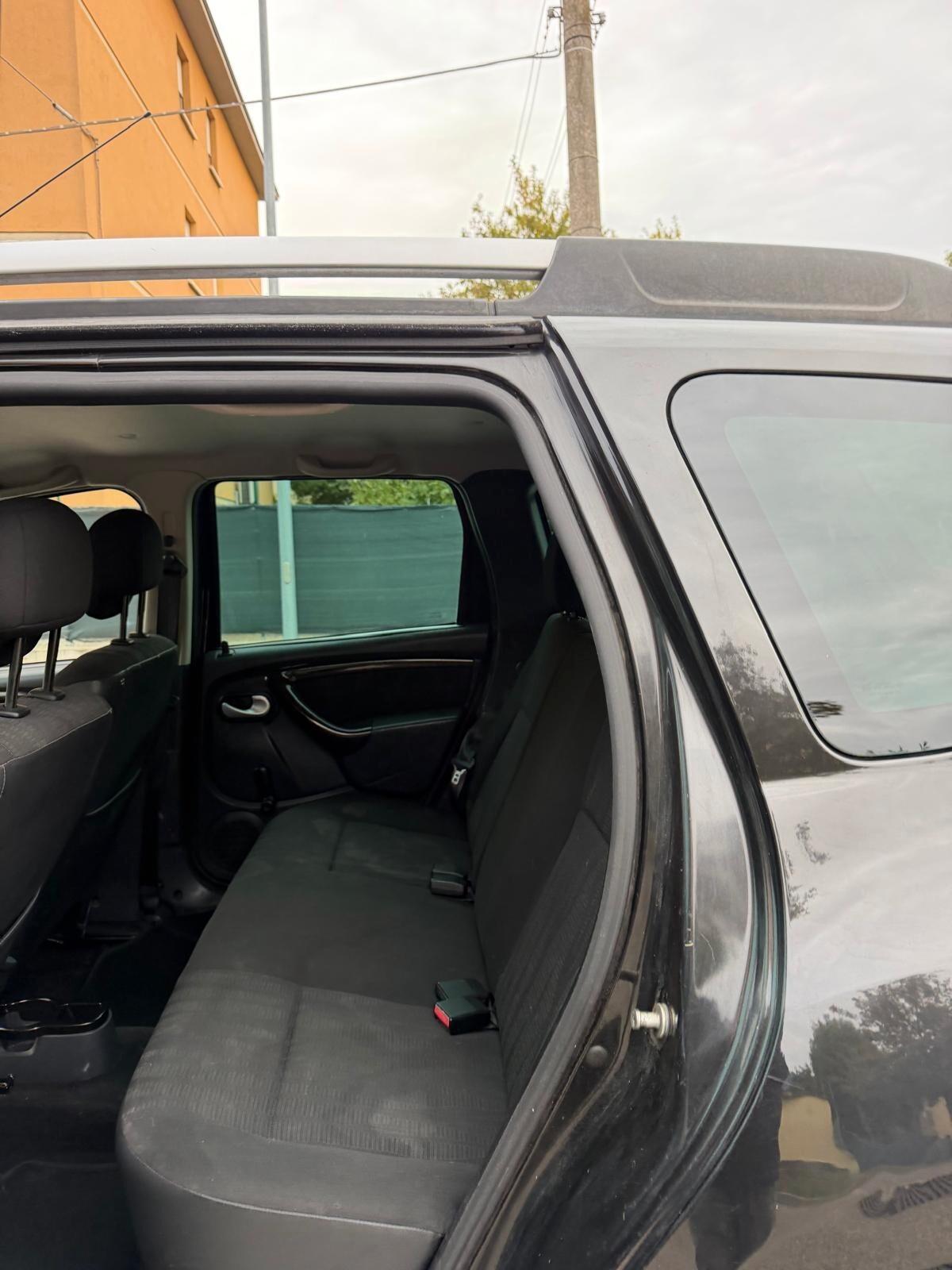 Dacia Duster 1.6 - NEOPATENTATI - 12 MESI DI GARANZIA -