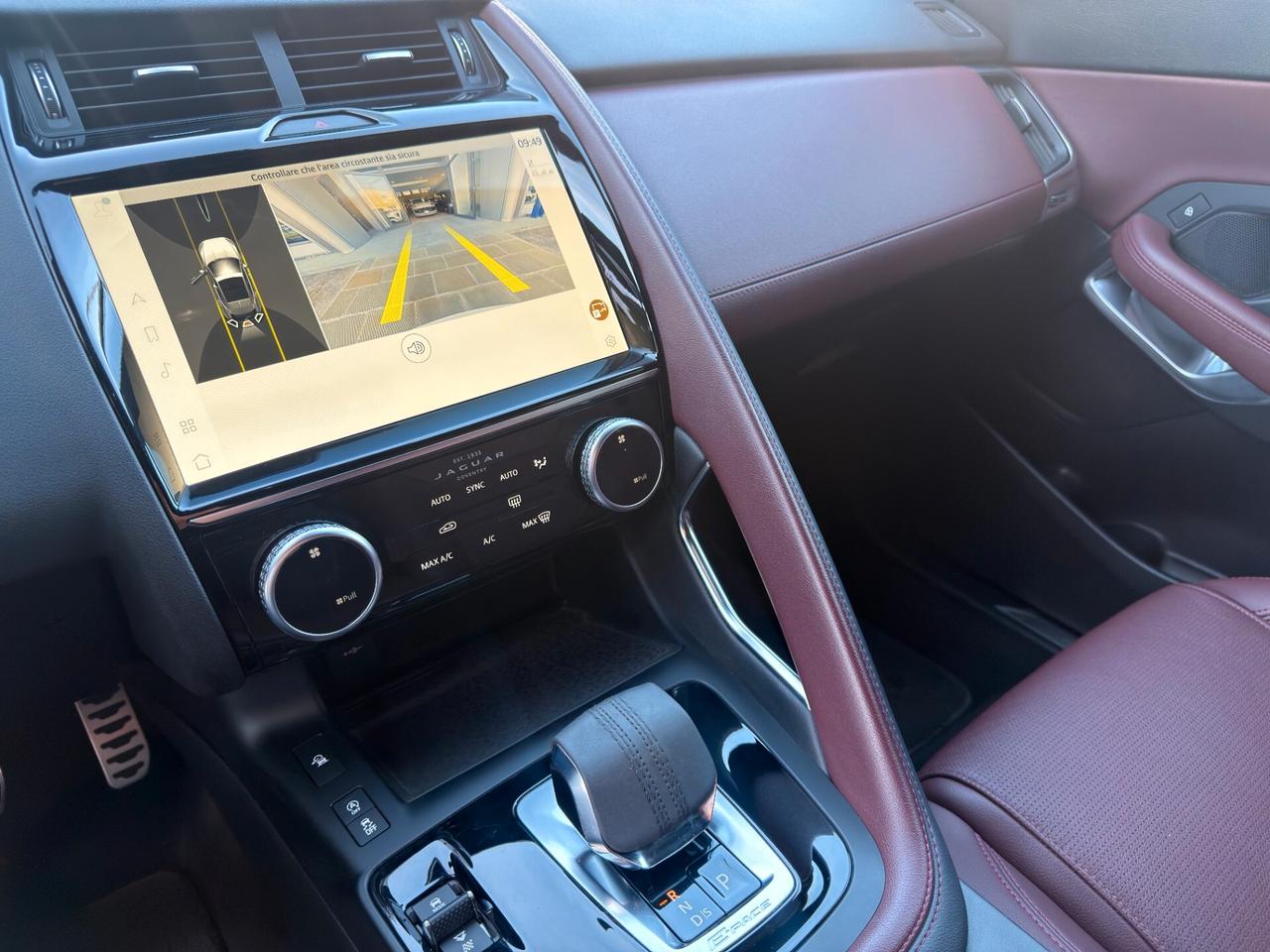 Jaguar E-Pace 2.0D I4 163 CV AWD Auto R-Dynamic SE