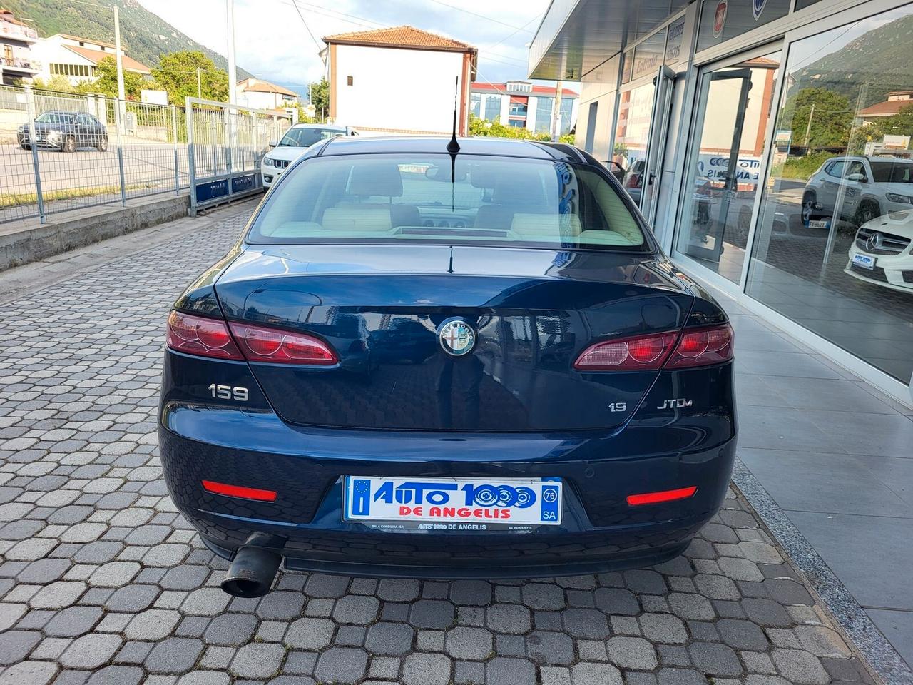 Alfa Romeo 159 Alfa Romeo 159 1.9 MULTIJET 150 CV - BERLINA DISTINCTIVE