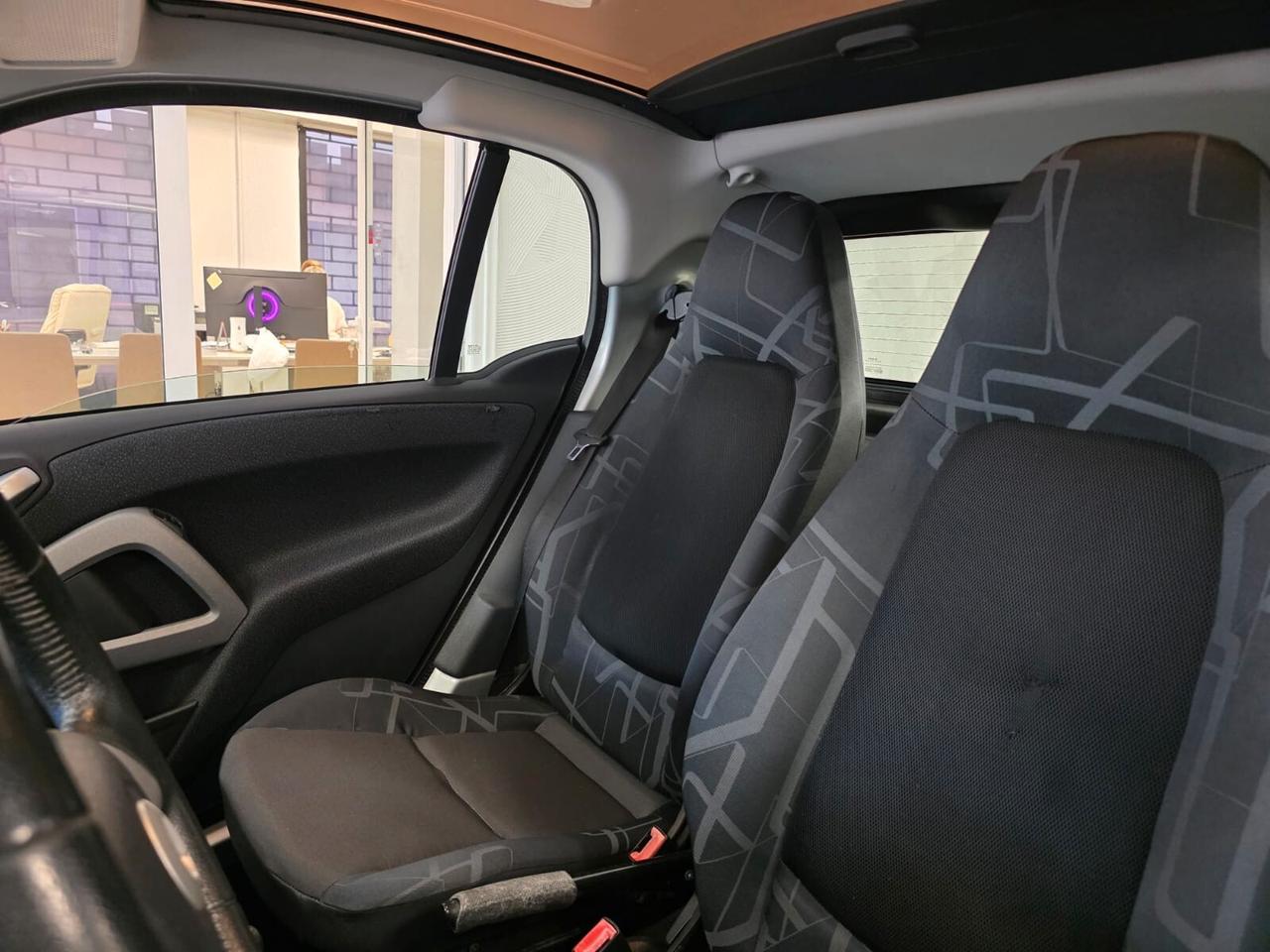 Smart ForTwo 1000 52 kW coupé passion