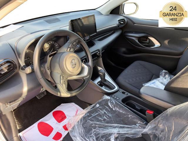 TOYOTA Yaris 1.5 Hybrid 5 porte Active KM 0