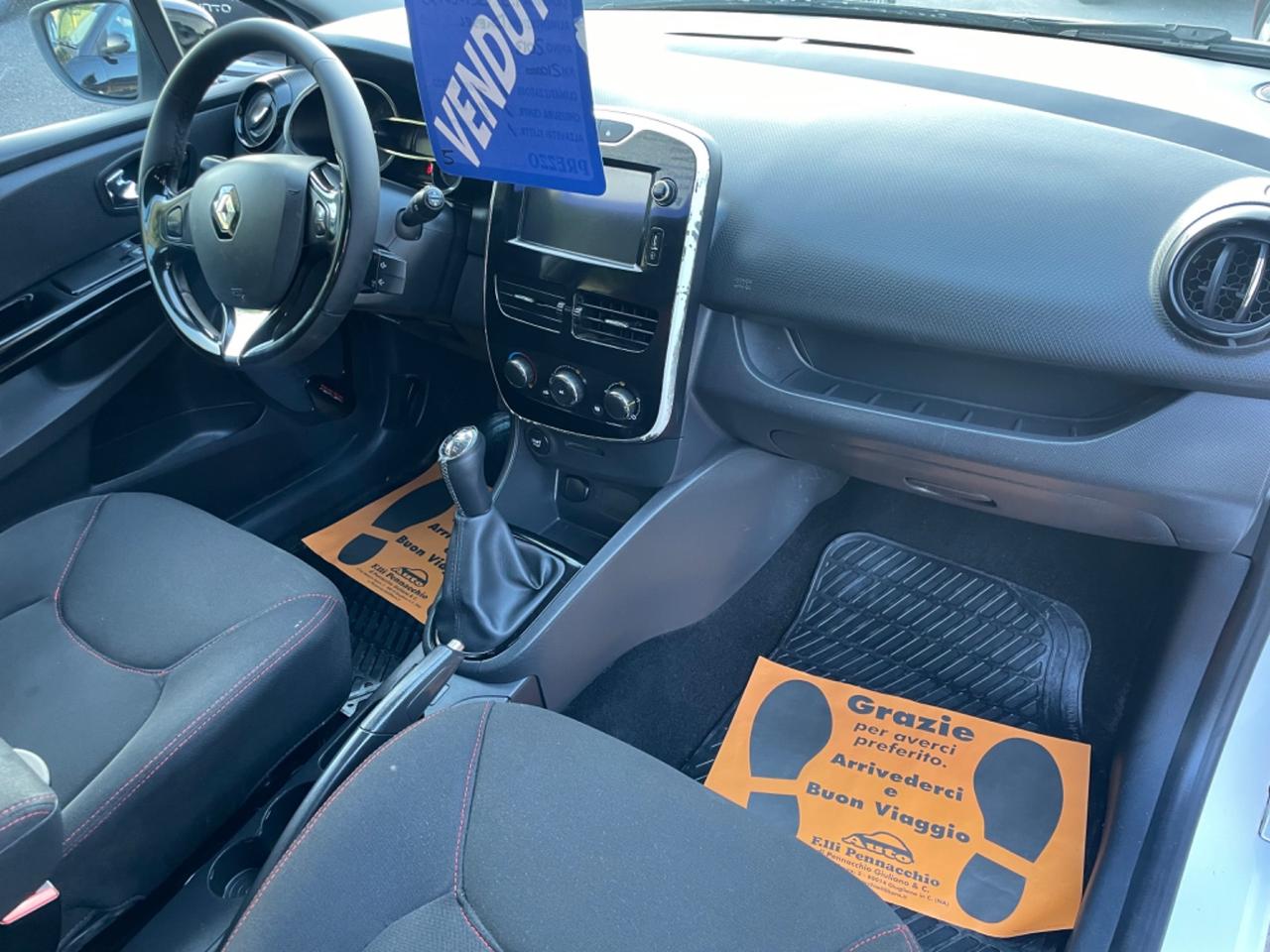 RENAULT CLIO 1.5 DIESEL 75 (CV) 2013