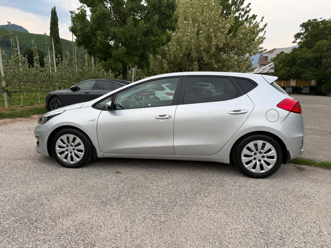Kia Ceed cee'd 1.4 CRDi 5 porte Cool