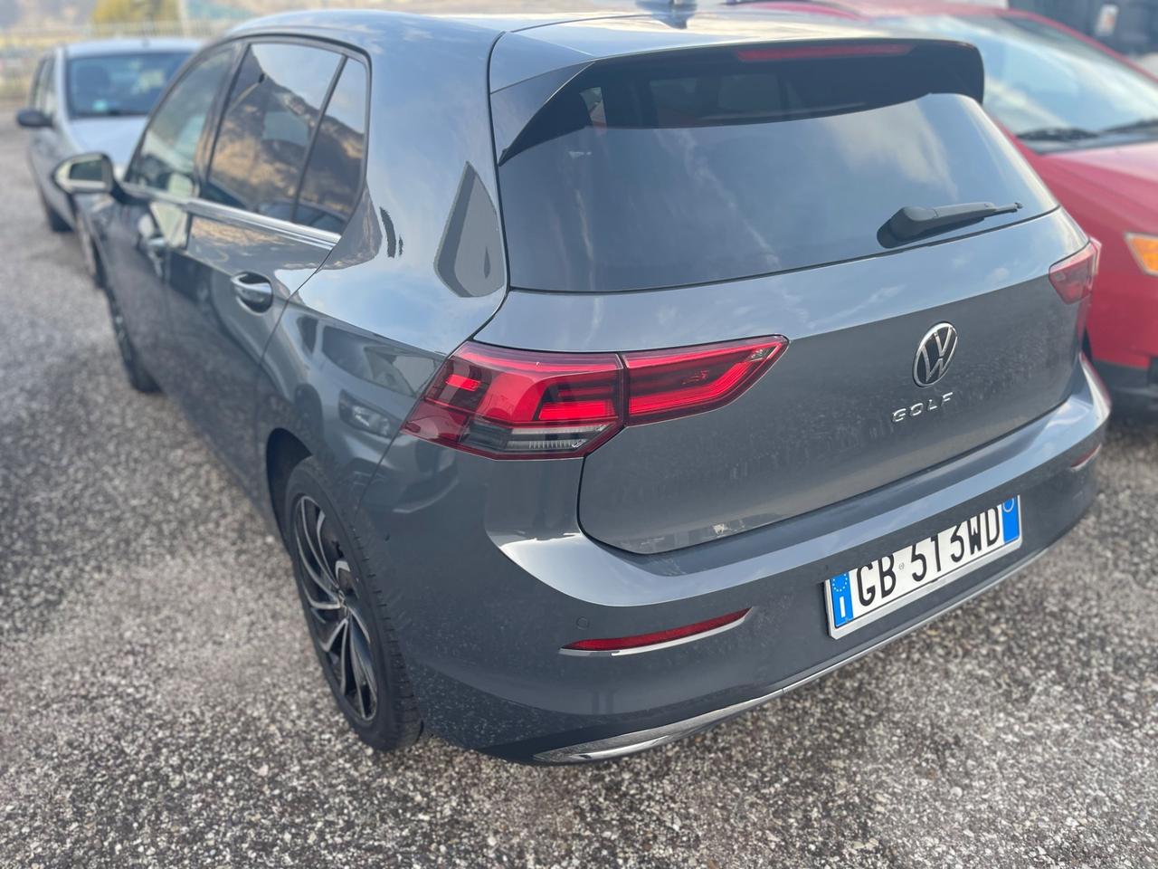 Volkswagen Golf 2.0 TDI SCR Style SI NEOPATENTATI