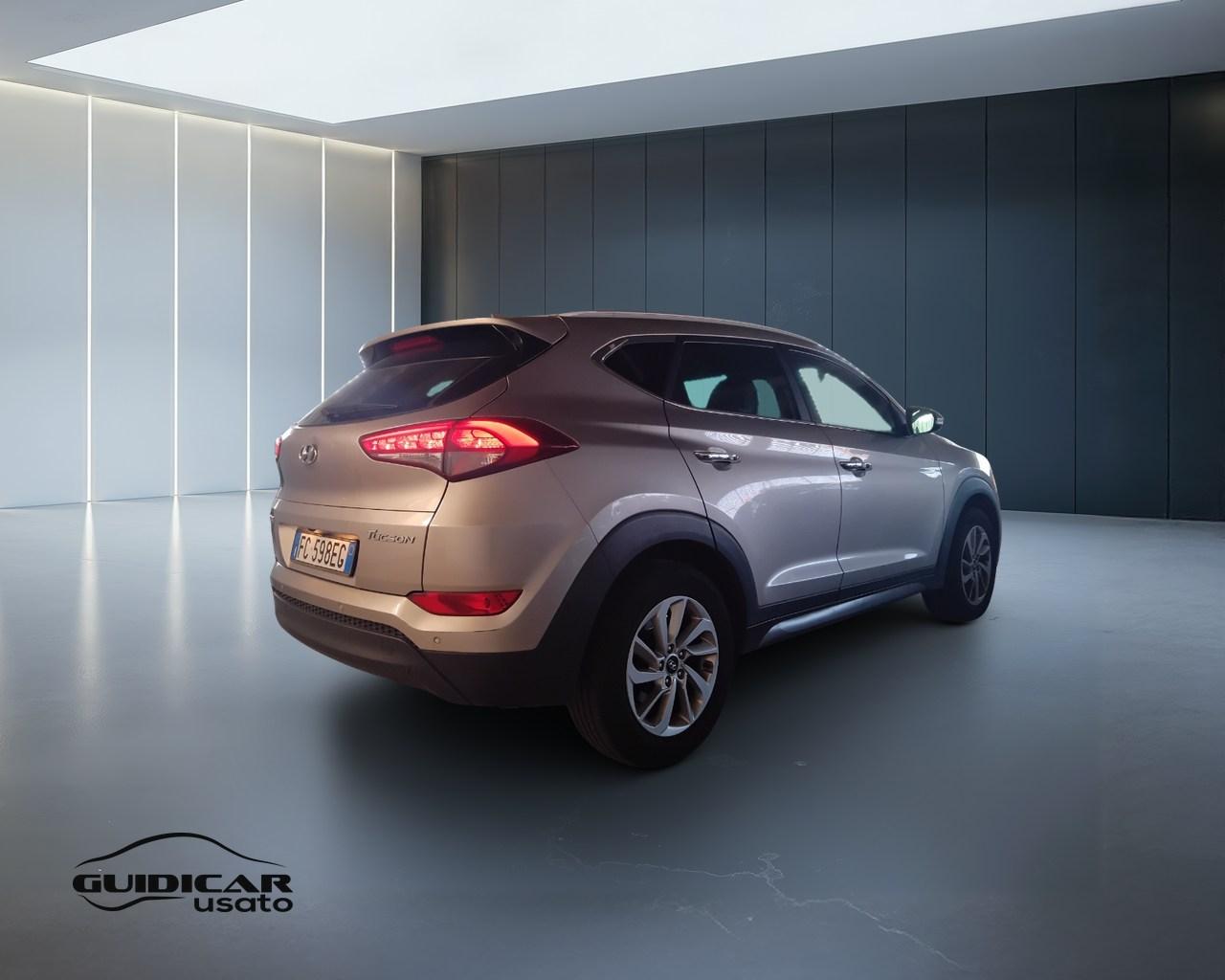 HYUNDAI Tucson II 2015 - Tucson 1.7 crdi Xpossible 2wd 115cv