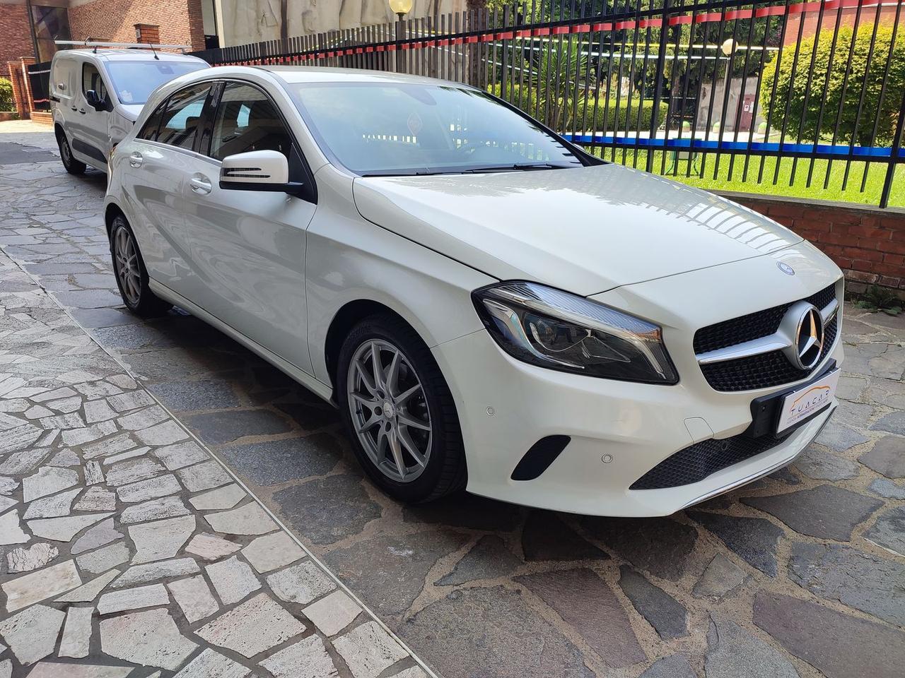 Mercedes-Benz A 200 Business Line #11667