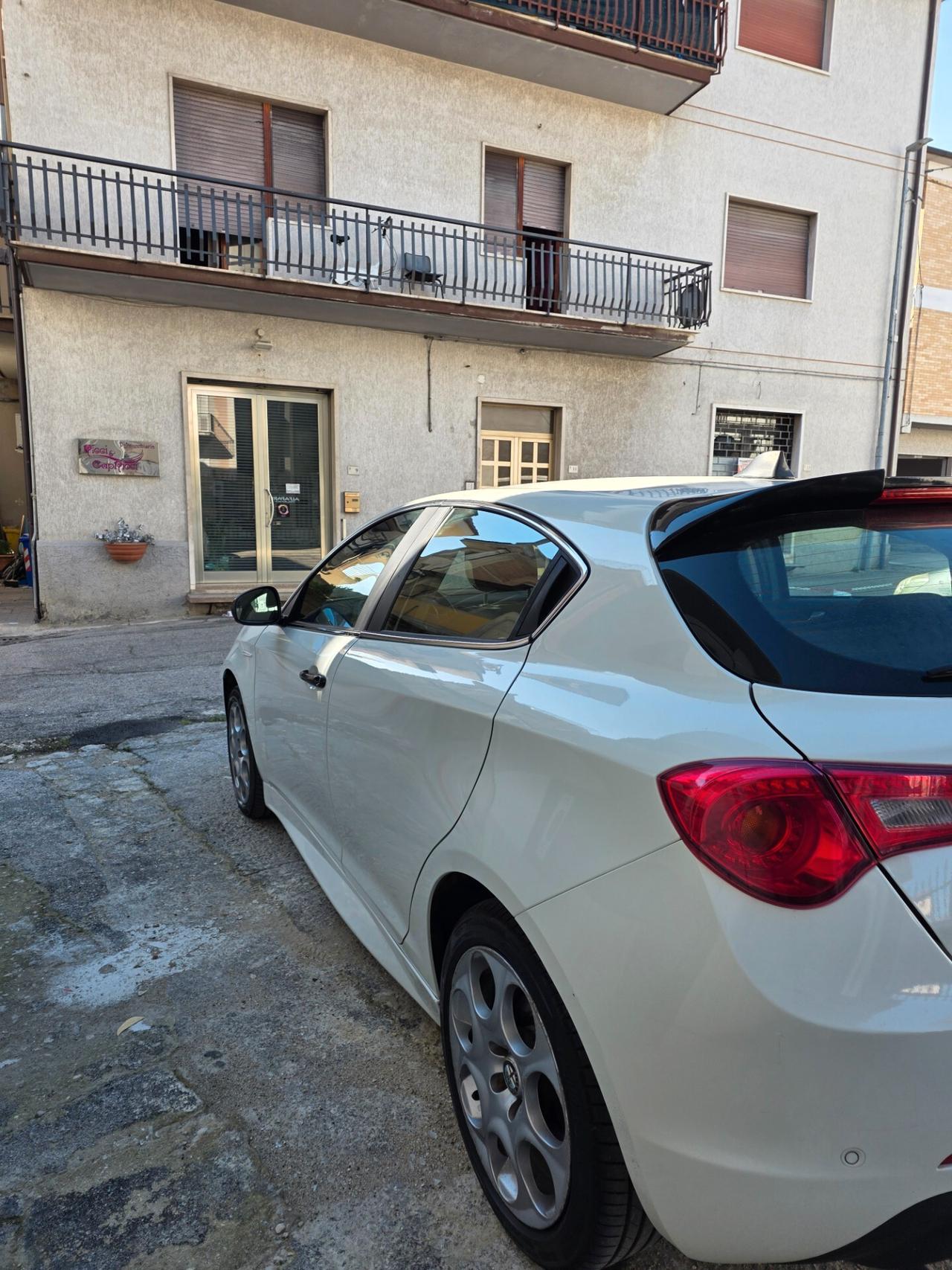 Alfa Romeo Giulietta 2.0 JTDm-2 150 CV Exclusive