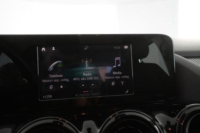 MERCEDES-BENZ CLA sse GLA GLA 200 d Automatic BUSINESS