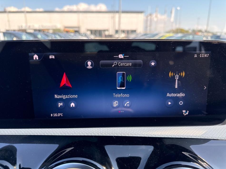 Mercedes CLA 180 180 D Progressive Advanced 8G-DCT