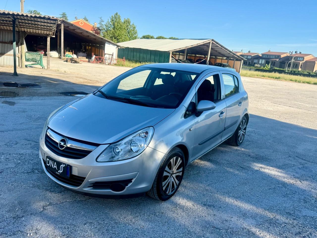 Opel Corsa 1.2 Benzina Neopatentati 130milaKM