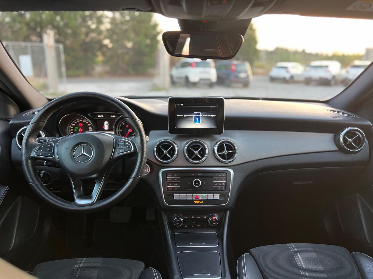 Mercedes-benz GLA 220 d Automatic Sport