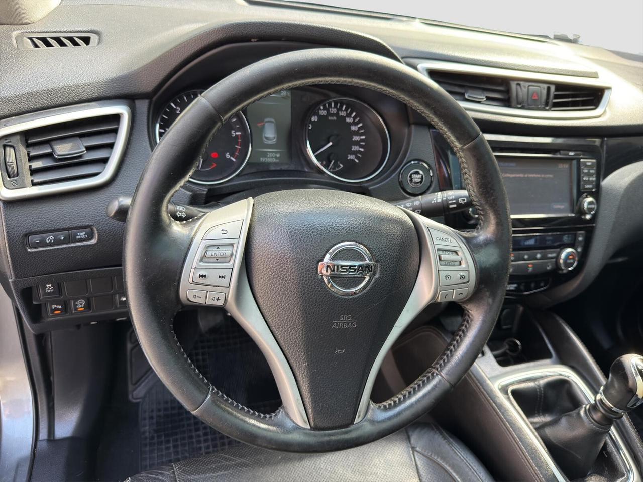 Nissan Qashqai 1.5 dCi 110cv Tekna Tetto 2015