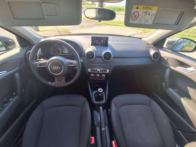 Audi A1 Sportback 1.0 tfsi ultra S-Line 95cv - Cerchi X 17 - Sedili riscaldabili - Sensori parcheggio - Pneumatici 4 stagioni
