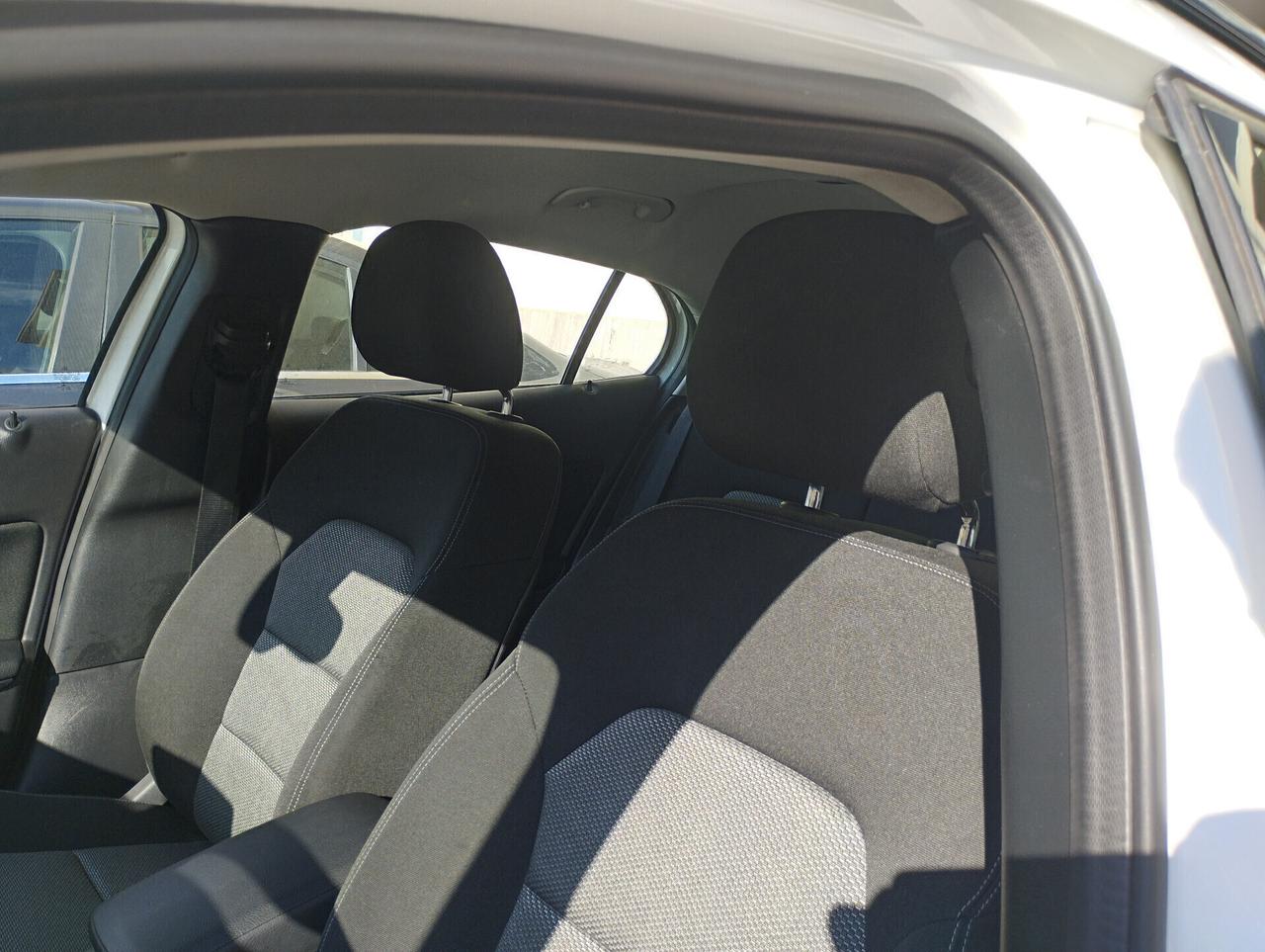 Mercedes-benz GLA 180 Business