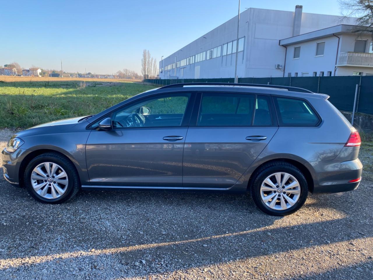 Volkswagen Golf Variant Golf 1.6 TDI 5p. Highline BlueMotion Technology